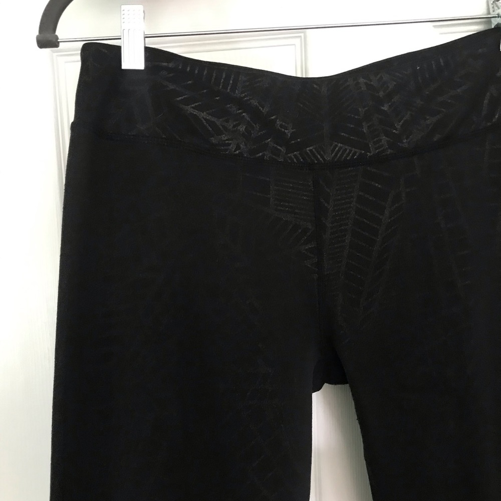 Fabletics leggings - Picture 3 of 3